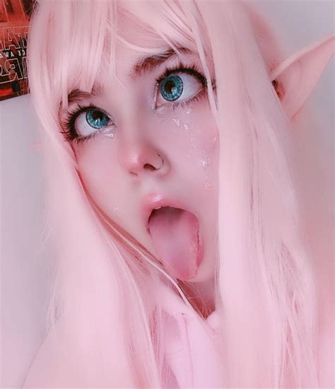 ahegao nude|Ahegao Porn Pics